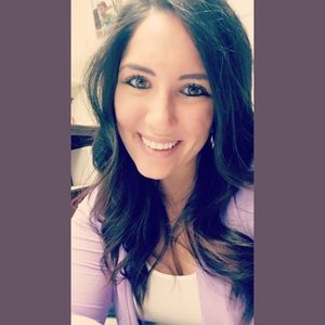 Meet your Posher, Alison